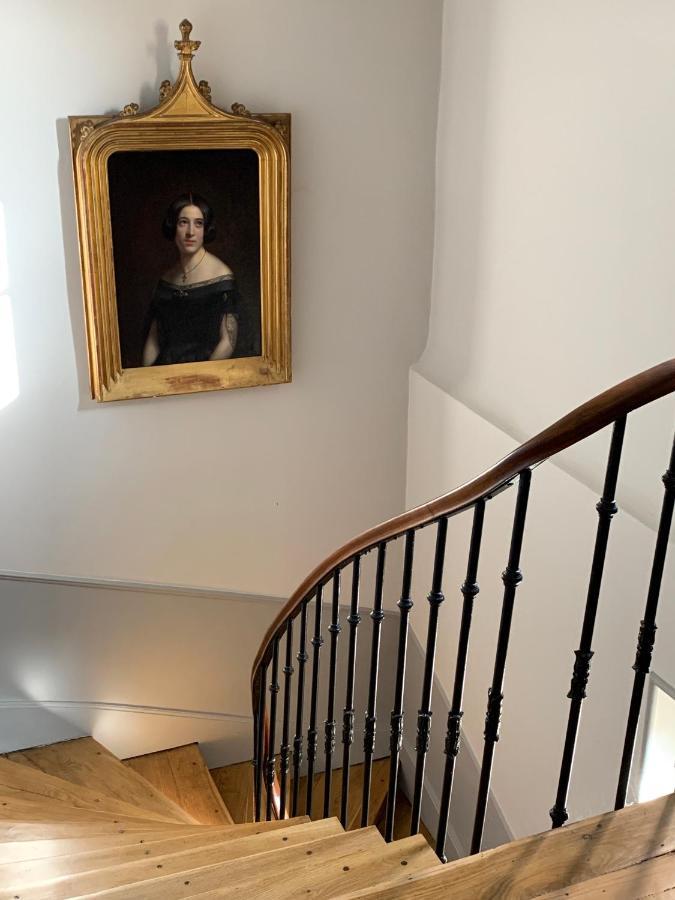 Bed and Breakfast Le Donjon D'Anthon Esterno foto